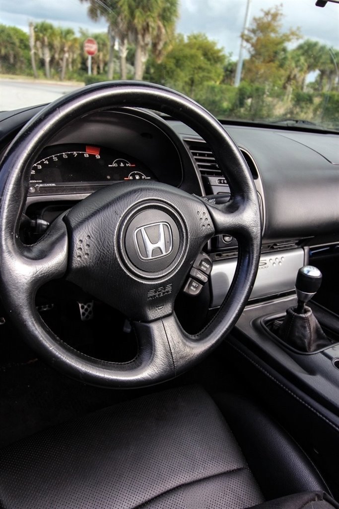 Used 2006 Honda S2000 image 6