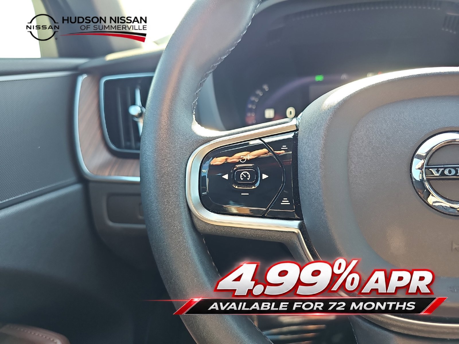 Used 2023 Volvo XC60 B5 Plus w/ Climate Package AWD/4WD image 17