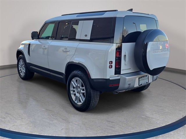 Used 2023 Land Rover Defender 110 S image 7