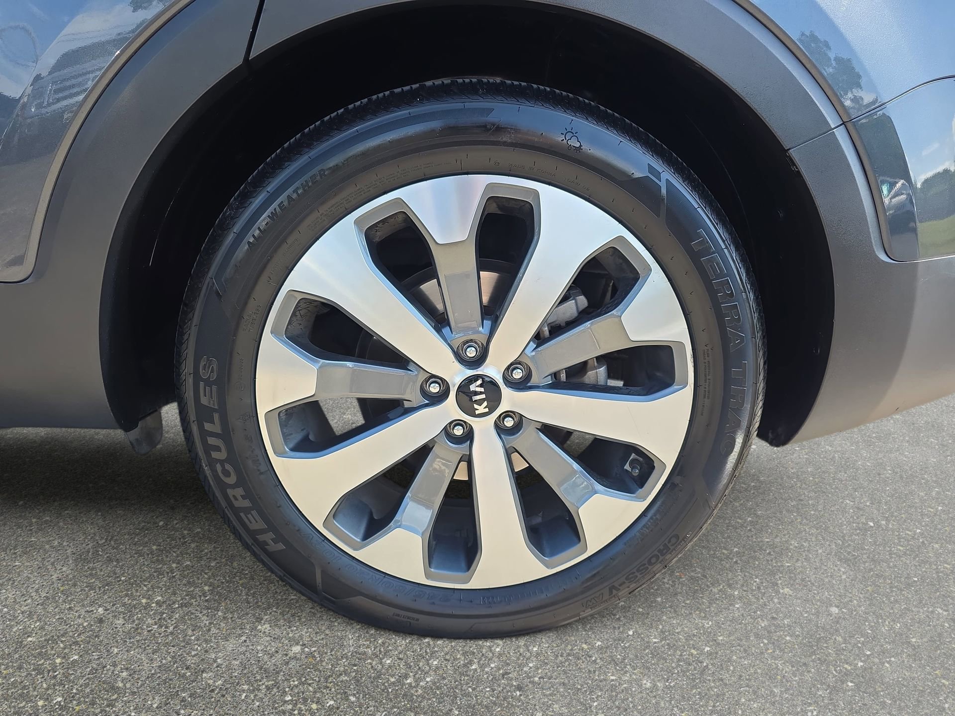 Used 2020 Kia Telluride EX w/ EX Premium Package FWD image 31