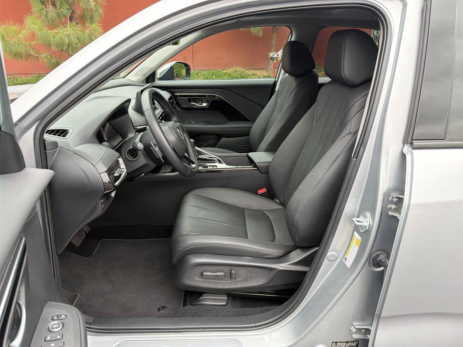 Certified 2025 Acura ADX AWD image 12