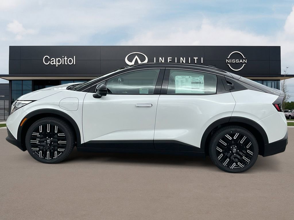 New 2026 Nissan Leaf Platinum+ w/ Cargo Package (Platinum+) image 8