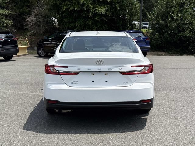 Used 2025 Toyota Camry LE AWD/4WD image 3