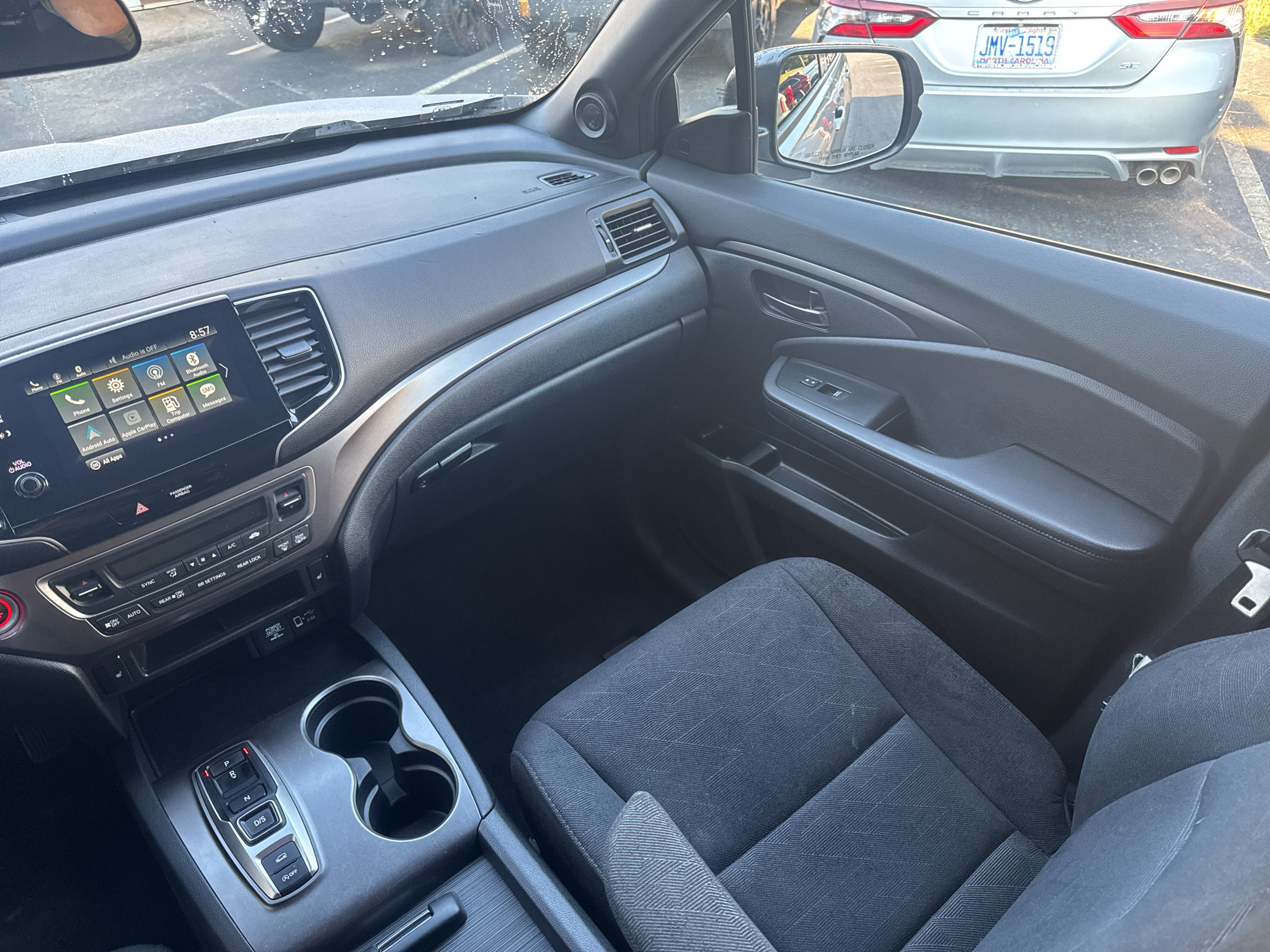 Used 2022 Honda Pilot Sport image 12