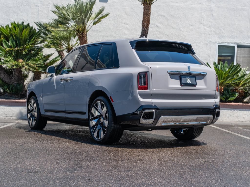 New 2026 Rolls-Royce Cullinan AWD/4WD image 46