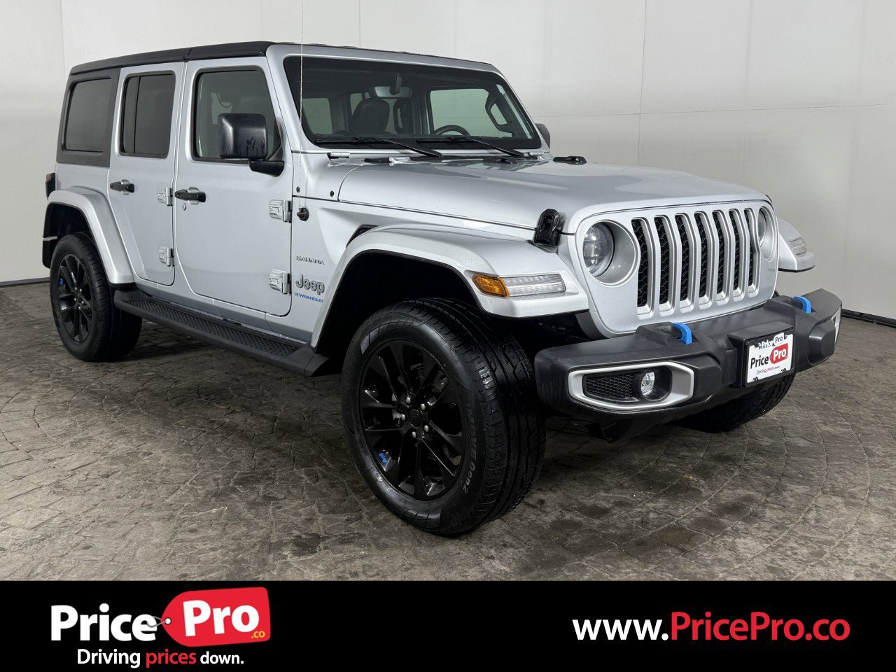 Used 2023 Jeep Wrangler Sahara w/ Cold Weather Group image 1