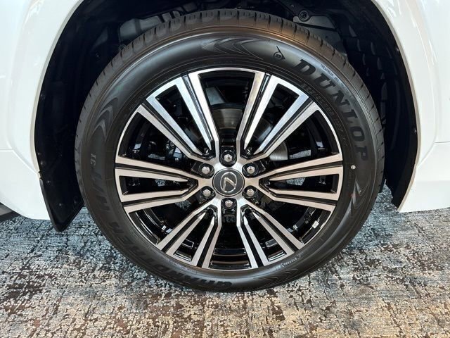 New 2026 Lexus LX 700h Luxury w/ Appearance Package AWD/4WD image 9