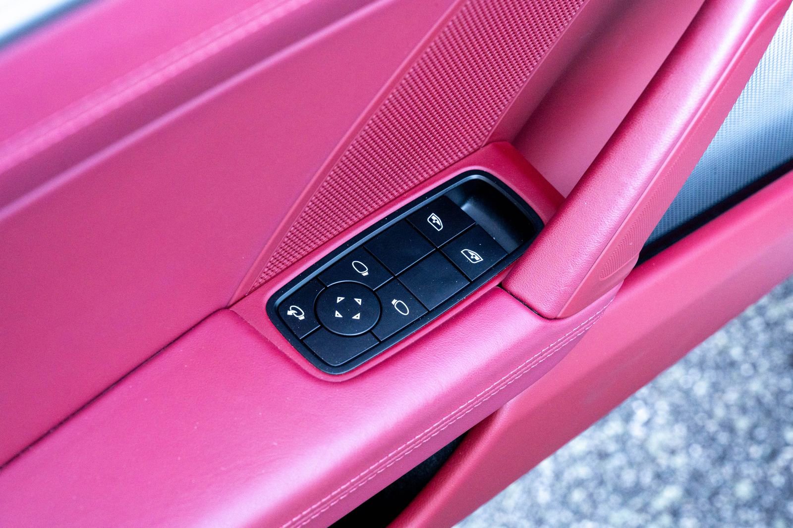 Certified 2024 Porsche 911 Carrera 4S image 21