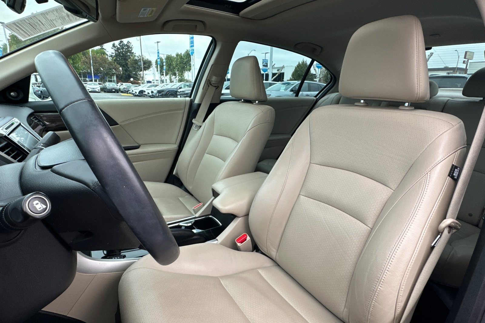 Used 2017 Honda Accord EX-L image 5