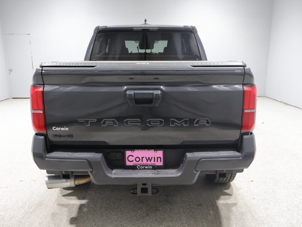 Certified 2025 Toyota Tacoma TRD Sport AWD/4WD image 4