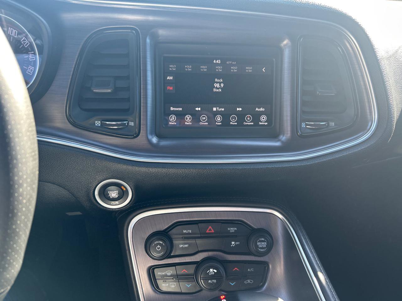 Used 2018 Dodge Challenger R/T image 13