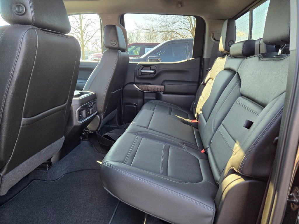 Used 2019 GMC Sierra 1500 Denali w/ Denali Ultimate Package image 18