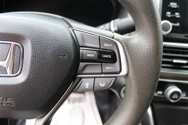 Used 2018 Honda Accord LX image 16