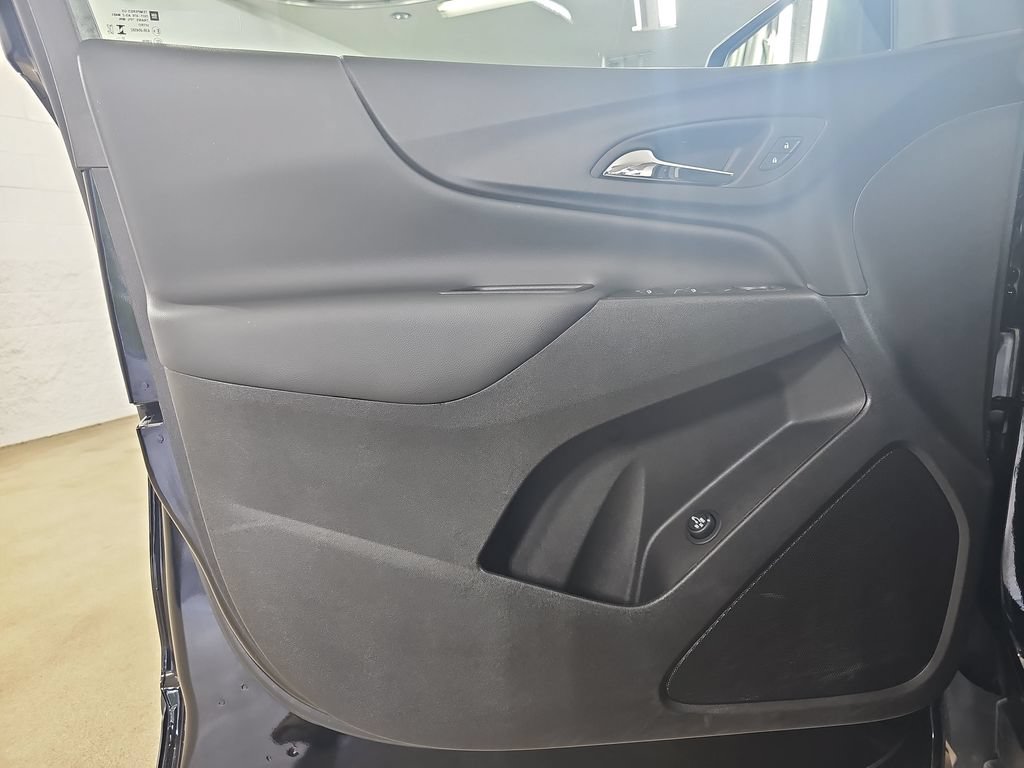 Certified 2024 Chevrolet Equinox LT AWD/4WD image 32