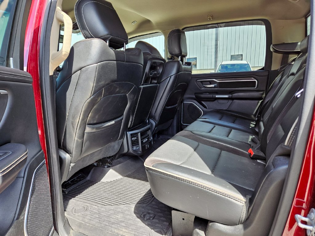 Used 2020 RAM 1500 Laramie AWD/4WD image 16