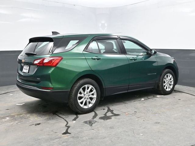 Used 2018 Chevrolet Equinox LS image 7