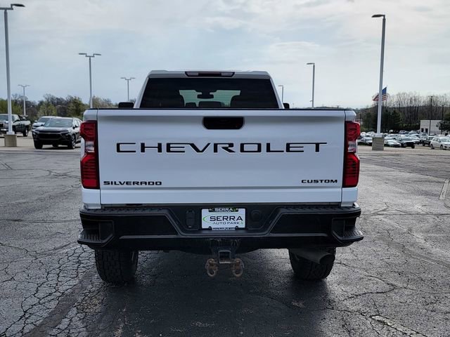 Used 2022 Chevrolet Silverado 2500 Custom w/ Custom Value Package image 7