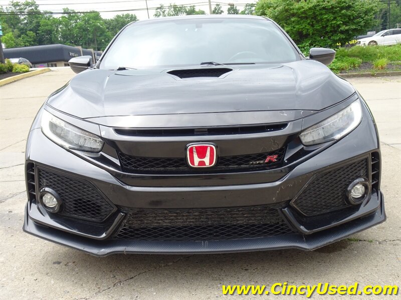 Used 2018 Honda Civic Type R image 2