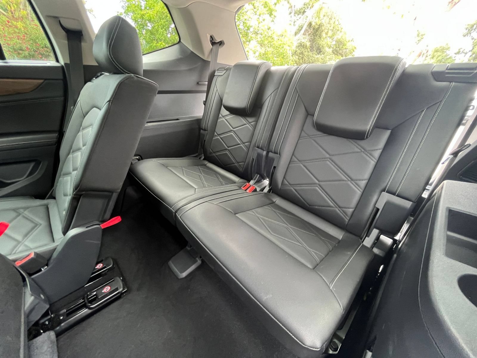 Used 2026 Volkswagen Atlas SE FWD image 30