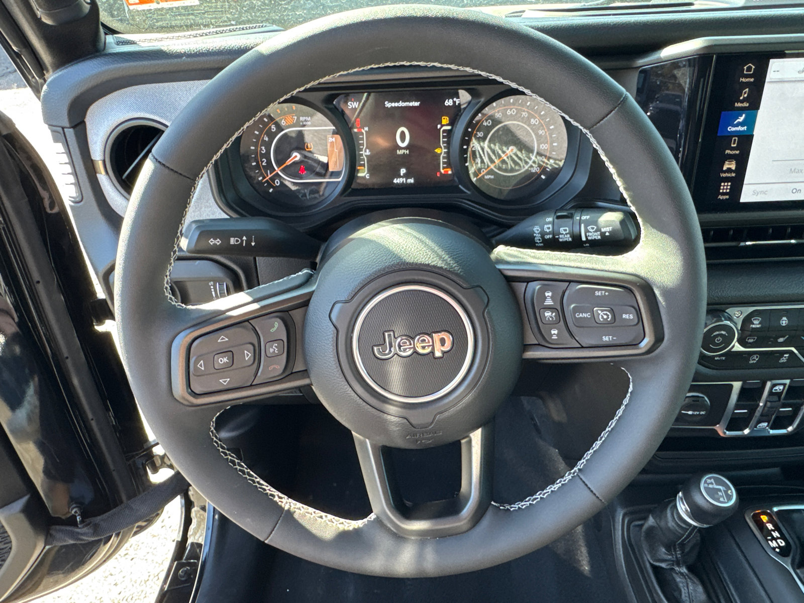Used 2025 Jeep Wrangler Sport S image 15