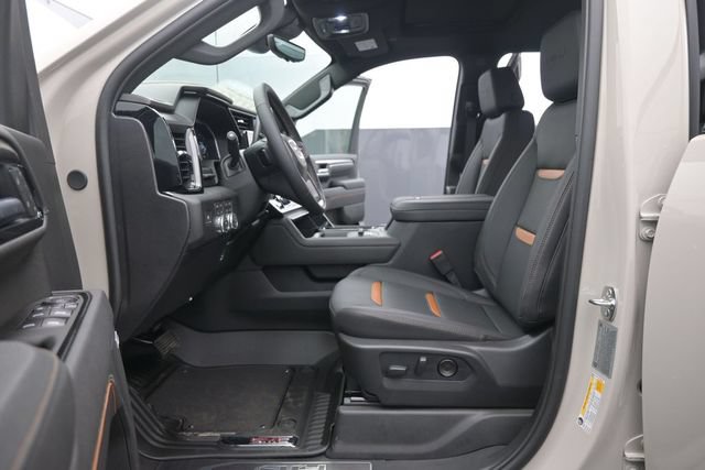 New 2026 GMC Sierra 2500 AT4 w/ AT4 Premium Plus Package AWD/4WD image 10