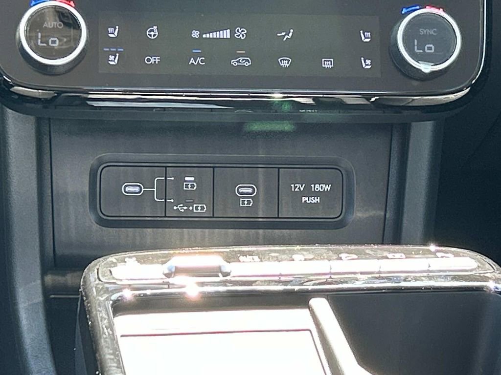 New 2025 Hyundai Tucson Limited AWD/4WD image 26