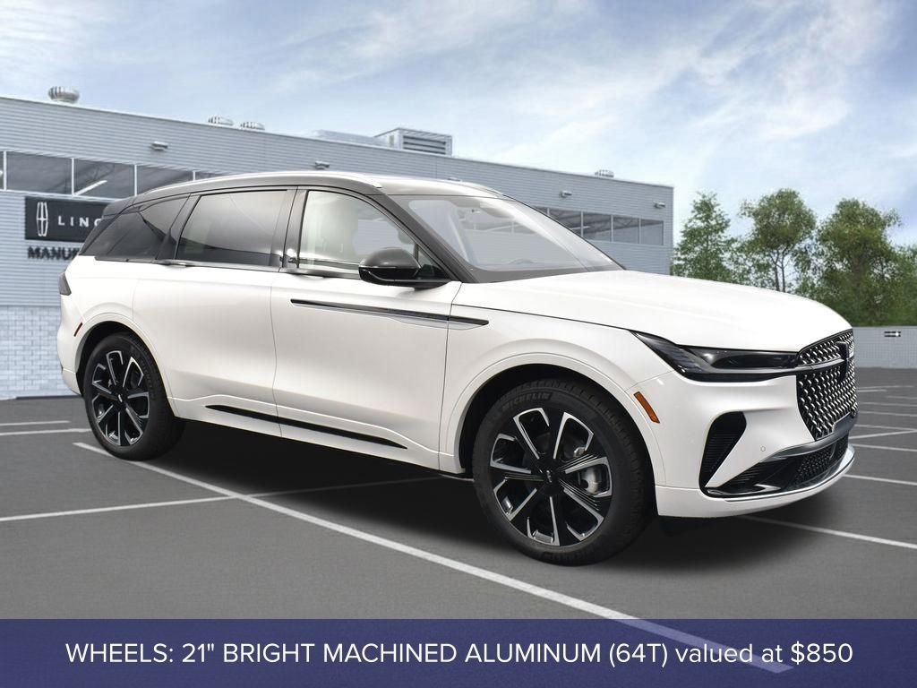 New 2026 Lincoln Nautilus Reserve AWD/4WD image 3