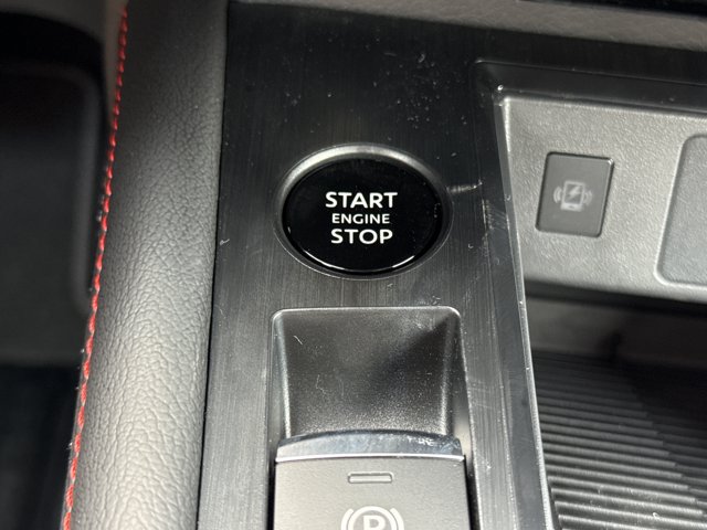 New 2026 Nissan Kicks SR w/ Cold Weather Package FWD image 20