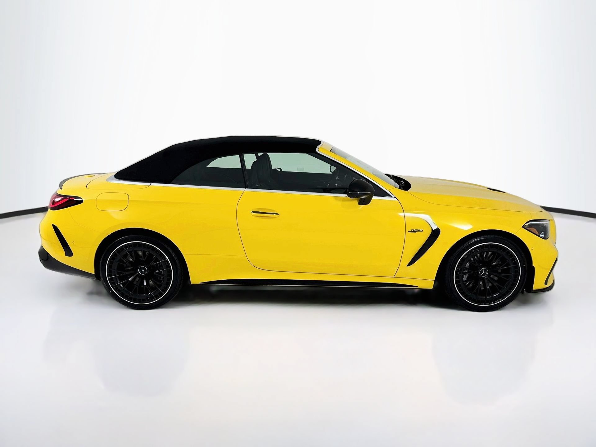 New 2027 Mercedes-Benz CLE 53 AMG 4MATIC Cabriolet image 9