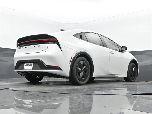 New 2026 Toyota Prius LE image 24