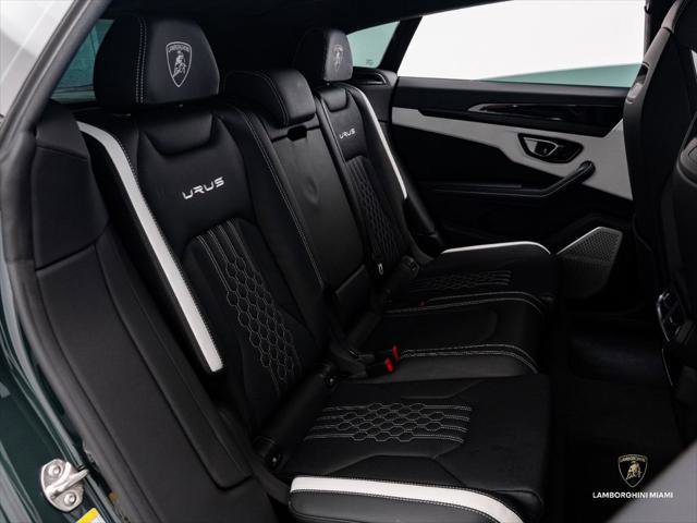 Used 2024 Lamborghini Urus S AWD/4WD image 22