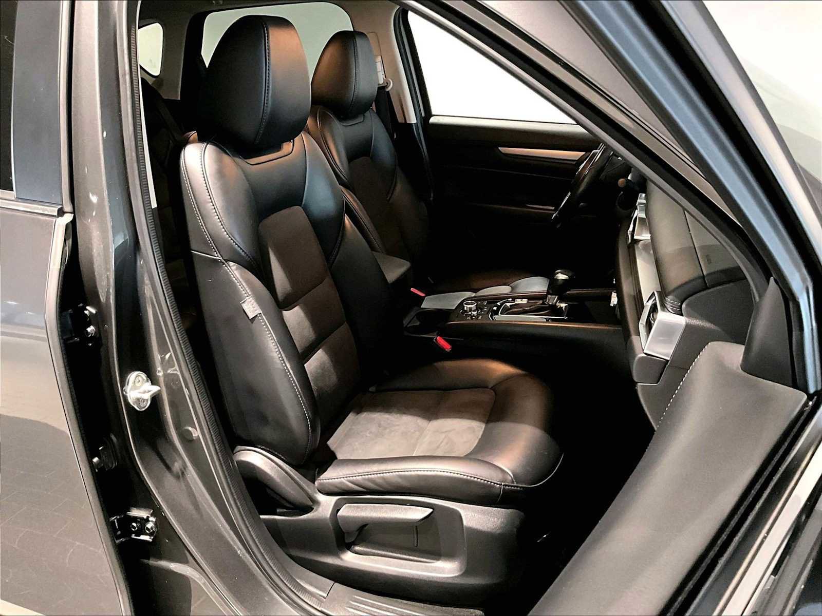 Used 2018 MAZDA CX-5 Touring w/ Preferred Equipment Package image 22