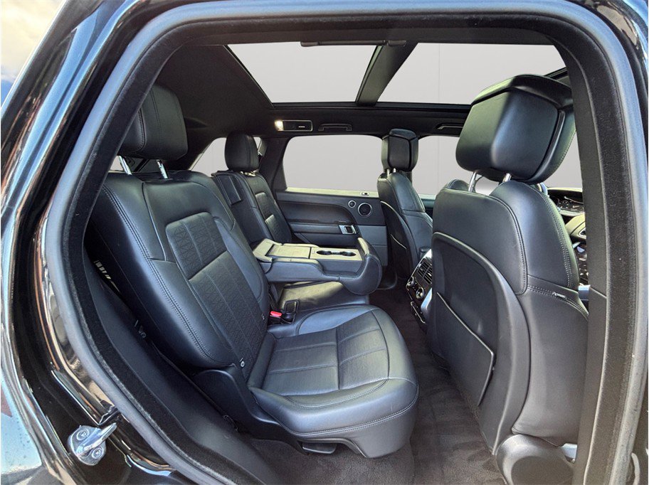 Used 2018 Land Rover Range Rover Sport HSE Dynamic image 48