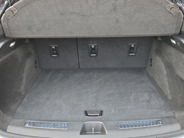 Certified 2025 Cadillac XT4 Premium Luxury image 28