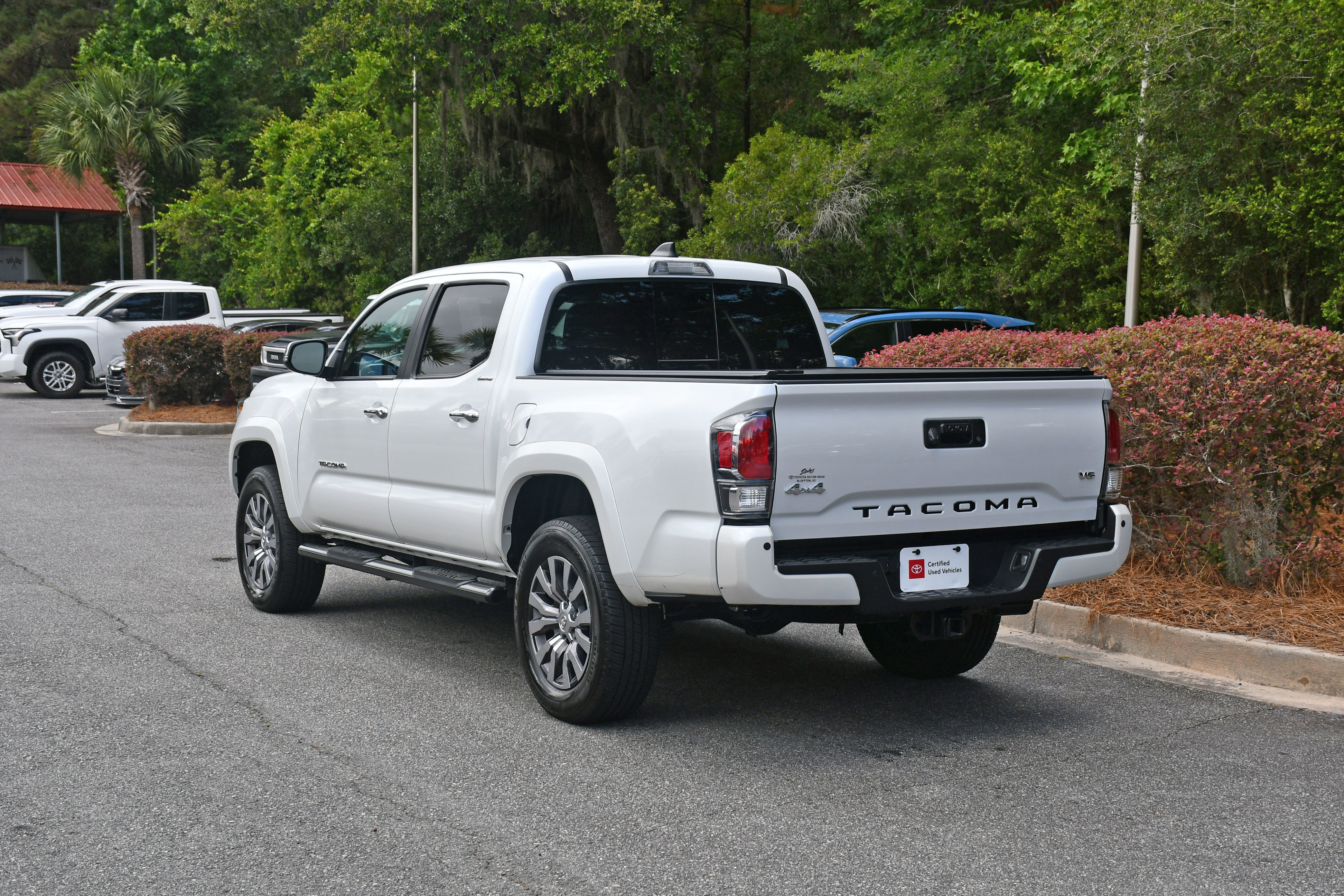 Certified 2023 Toyota Tacoma Limited AWD/4WD image 3