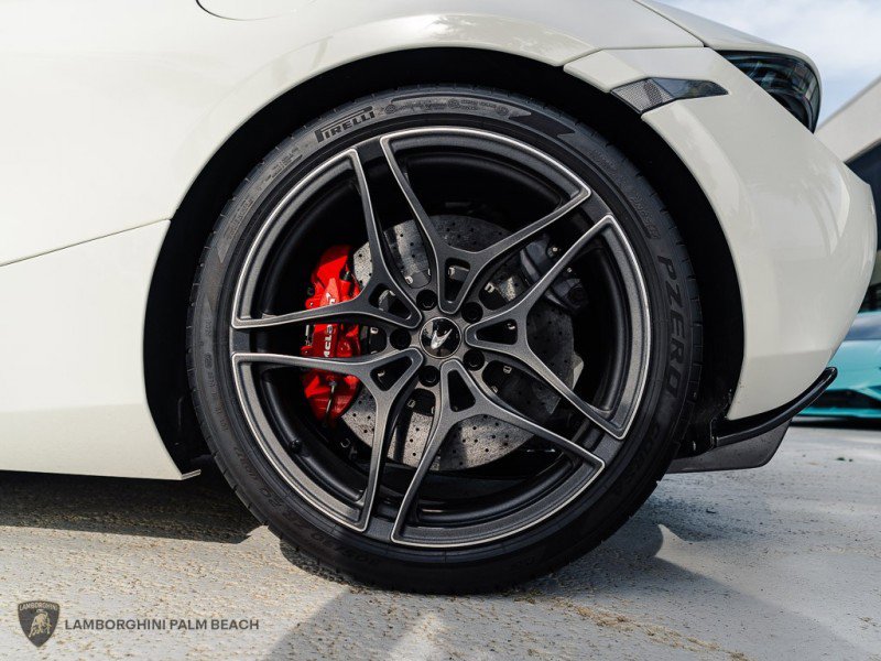 Used 2021 McLaren 720S Luxury image 37