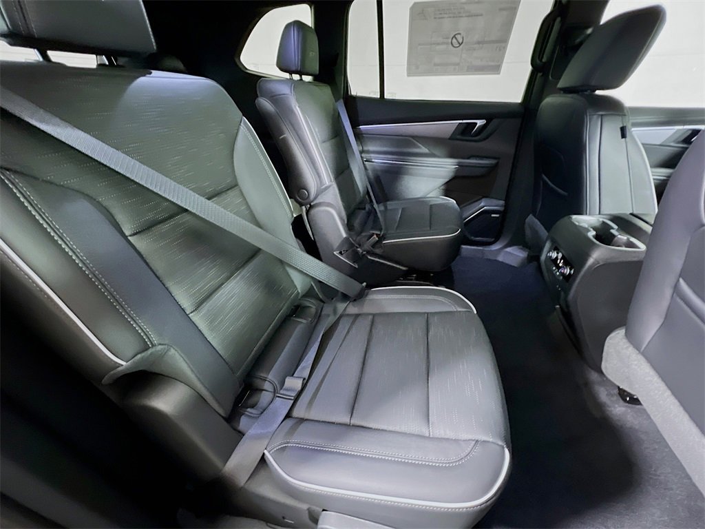 New 2026 Buick Enclave Sport Touring w/ Power Package image 21