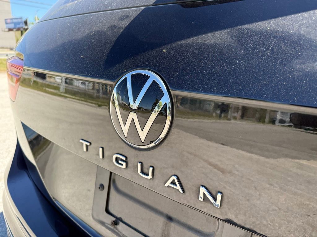 Certified 2024 Volkswagen Tiguan S image 11