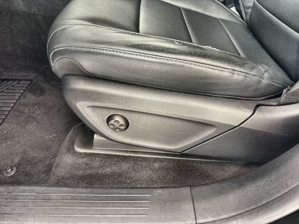 Used 2021 Mercedes-Benz GLE 350 image 14
