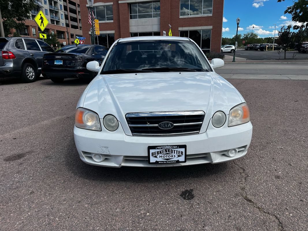 Used 2004 Kia Optima FWD image 3
