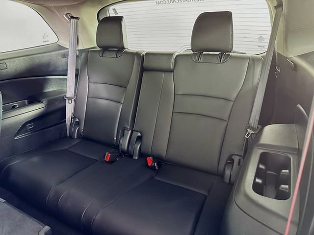 Used 2022 Honda Pilot Special Edition image 11