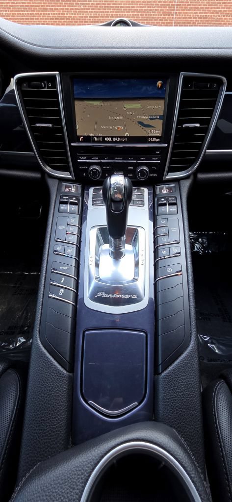 Used 2015 Porsche Panamera 4 AWD/4WD image 14