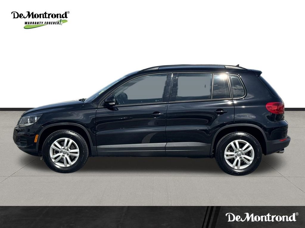 Used 2017 Volkswagen Tiguan S image 7