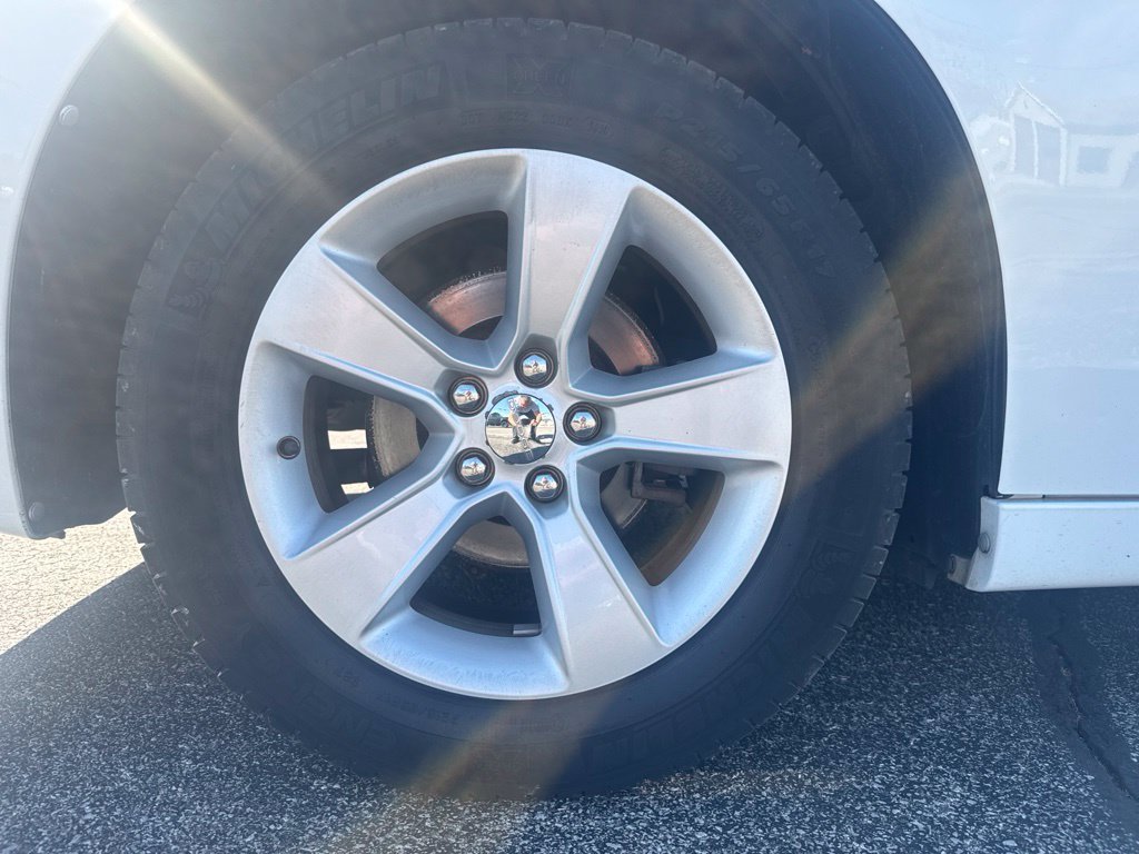 Used 2014 Dodge Charger SXT RWD image 10