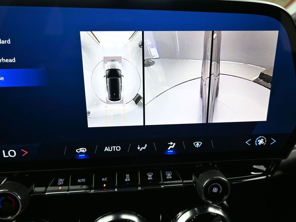 Used 2025 Chevrolet Blazer EV LT image 22