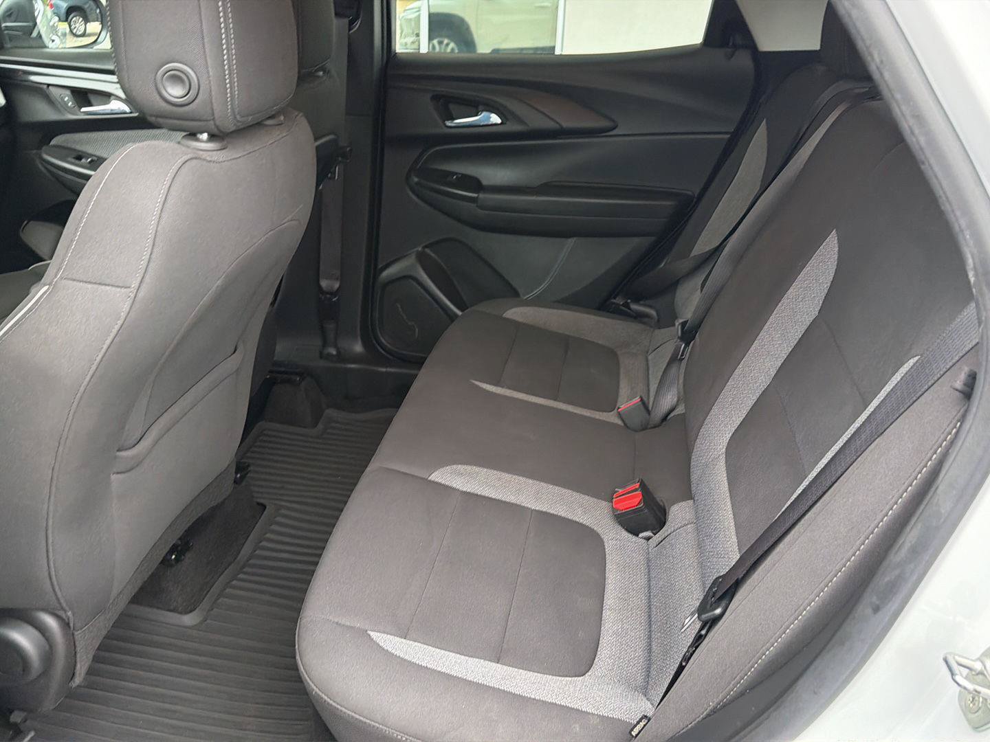 Used 2024 Chevrolet TrailBlazer LS FWD image 11