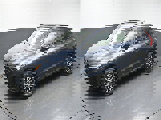 New 2025 Volvo XC60 B5 Core image 44