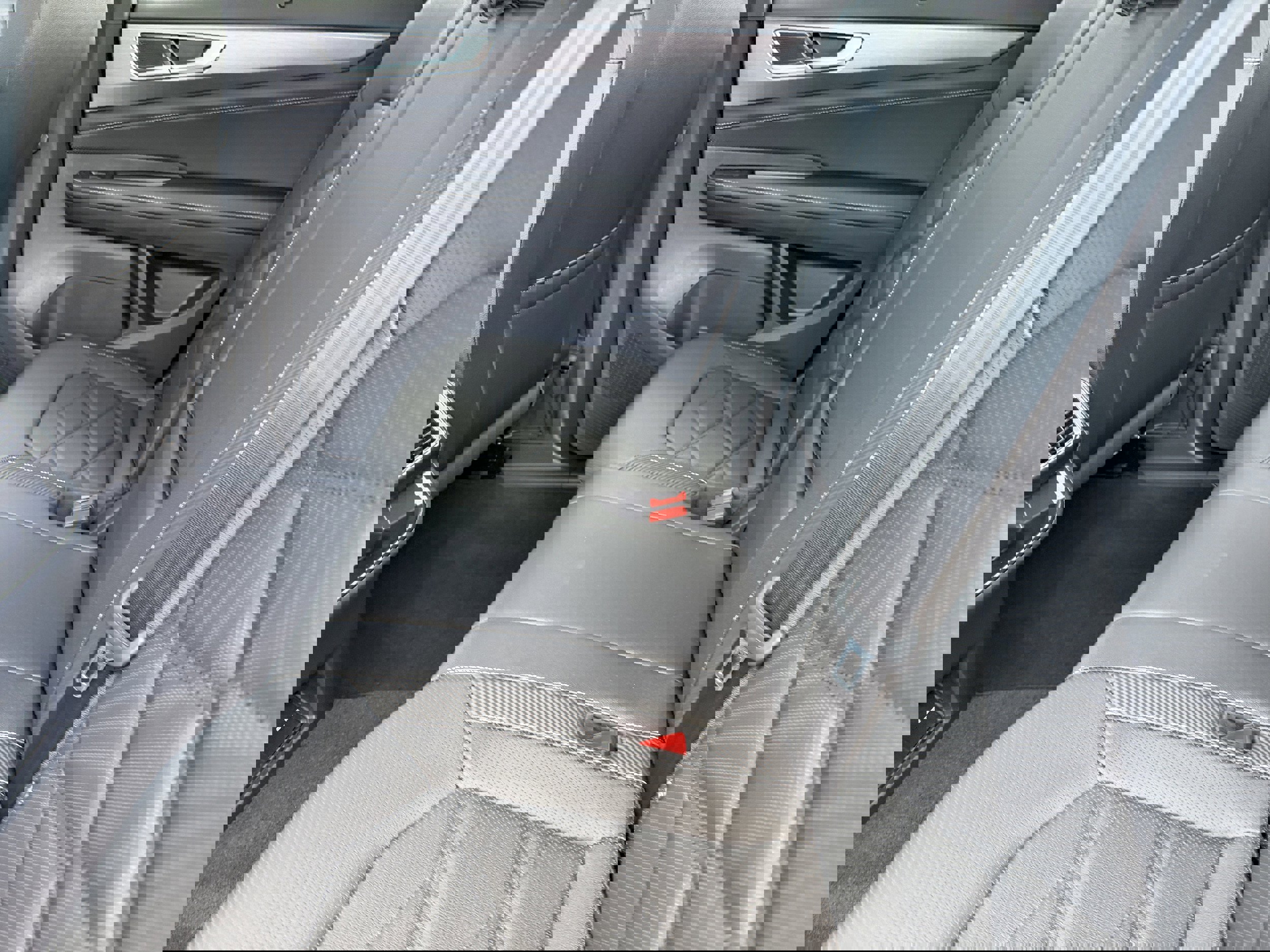 New 2026 Volkswagen Atlas Cross Sport SE FWD image 13