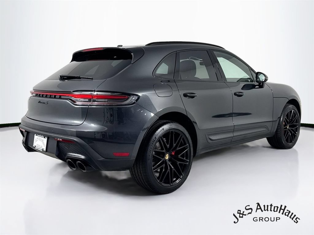 Used 2023 Porsche Macan S w/ Sport Chrono Package AWD/4WD image 7