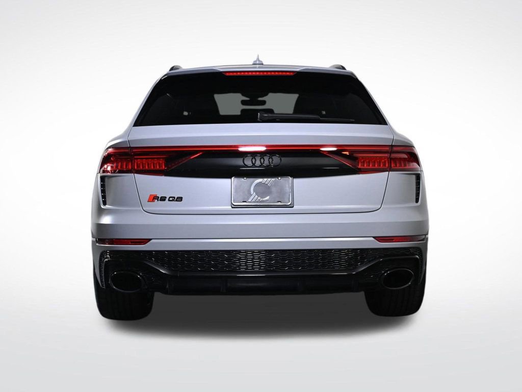 Used 2023 Audi RS Q8 image 4
